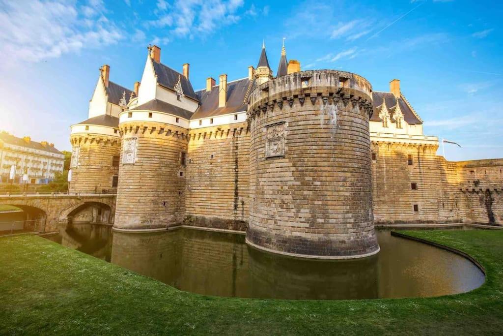 Bel Ecrin Sur L'Ile De Nantes - Gare Tgv, Chu, Congres Apartment Exterior photo